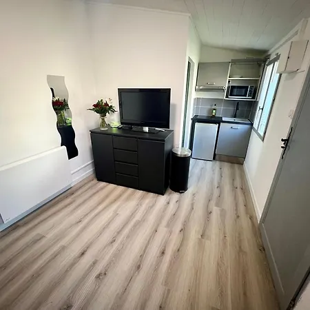 Mini House *